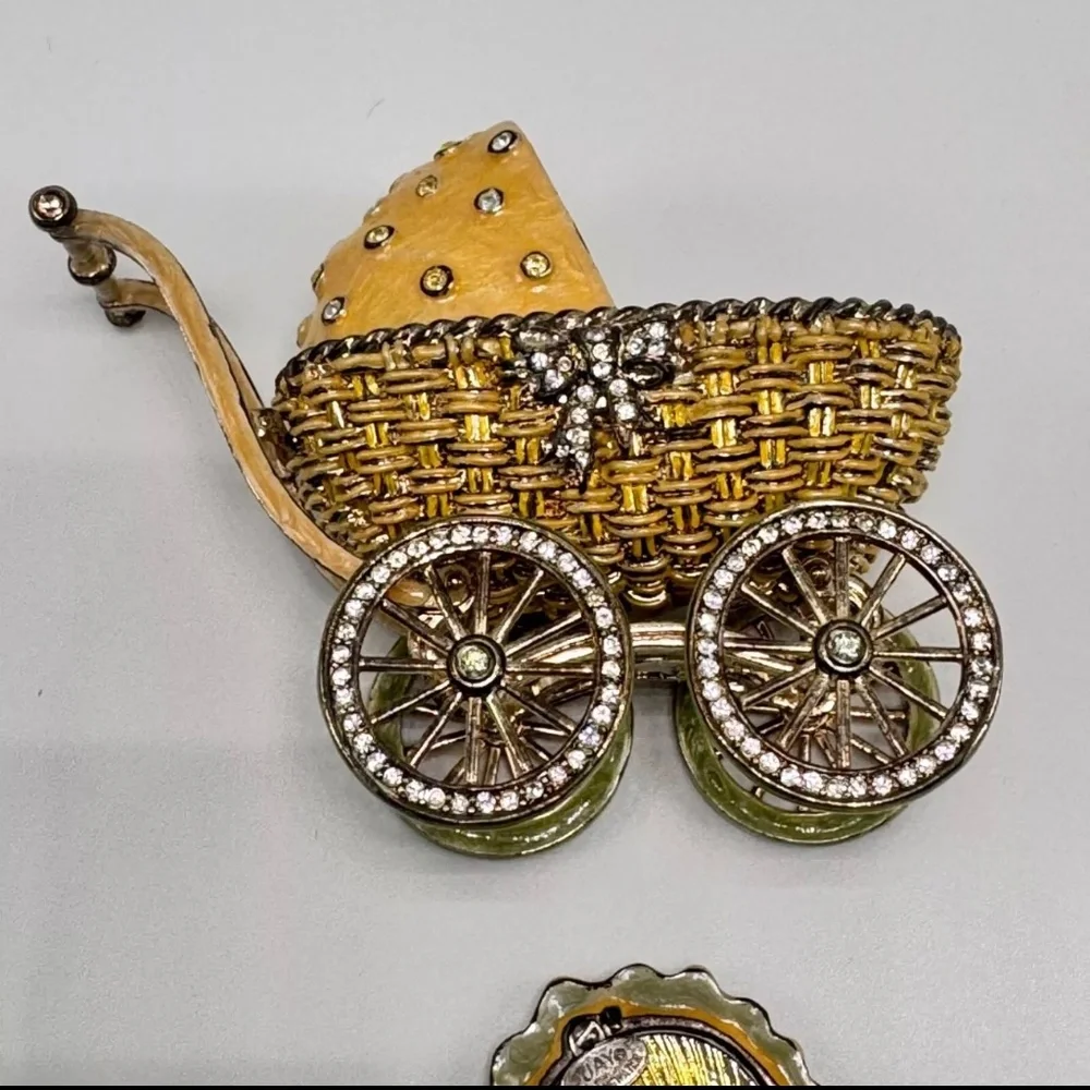 Rare VTG‎ Jay Strongwater  “Heidi” Pram Baby Carriage Picture Frame w/ Swarovski